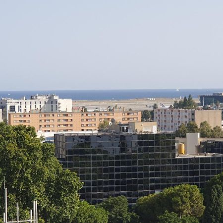 Big Flat Sea Vieuw 95 M2 5 Rooms Near Airport 5 Min Train 3 Min And Tram On Site, Beach 7 Min, 2 Showers And 2 Toilets , Neuf Grand Appartement 95 M2 5 Chambres Proche Aeroport 5 Min Train 3 Min Et Tramway Sur Place, Plage 7 Min 2 Douches Et 2 Wc Vue Nice Extérieur photo